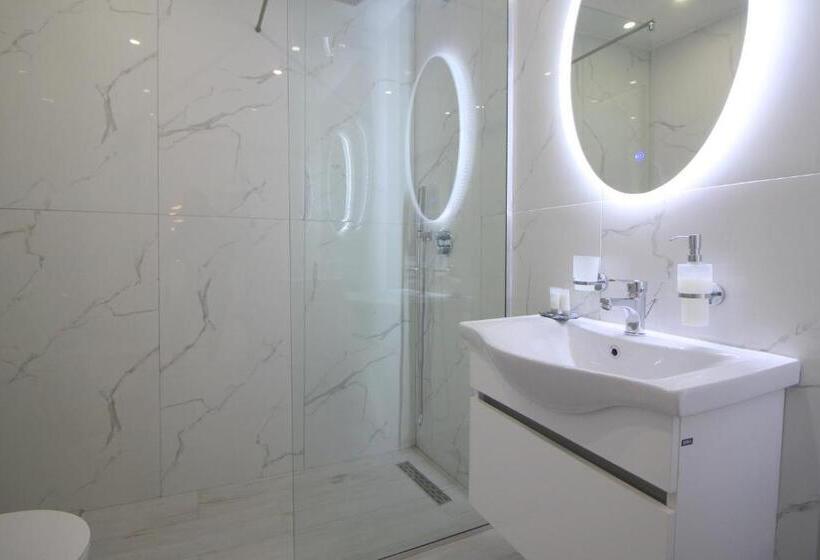 בית מלון כפרי Vila Melina