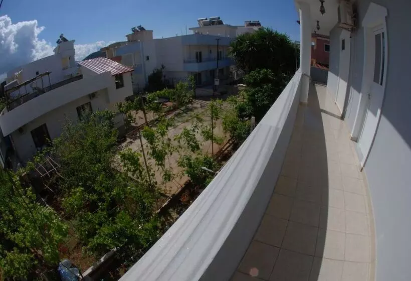 ペンション Vila Enea