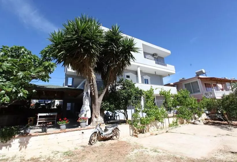 ペンション Vila Enea