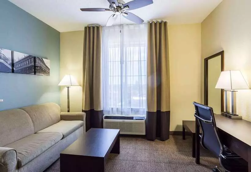 호텔 Comfort Suites New Orleans East