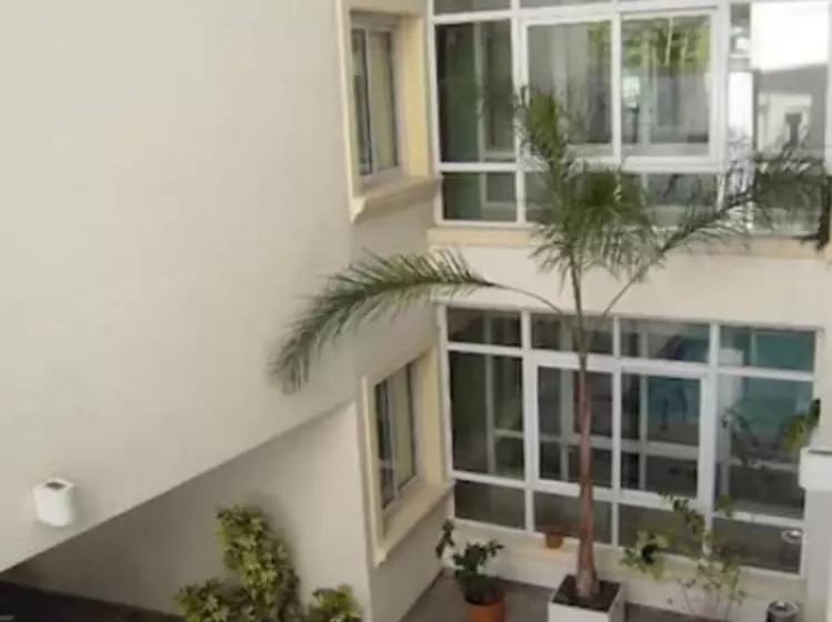 호텔 Condor Suites Apart