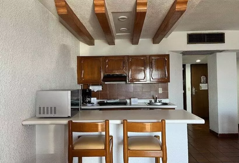 בית מלון כפרי Costa De Oro Beach