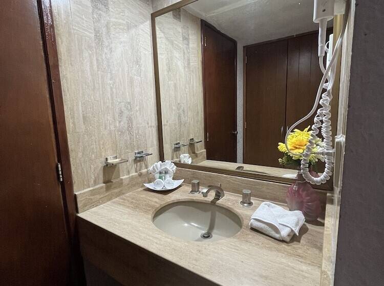 Szálloda Costa De Oro Beach