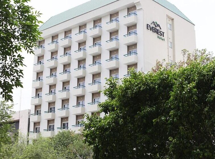 בית מלון כפרי Everest Ciudad Victoria