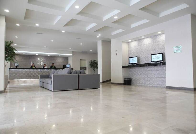 בית מלון כפרי Everest Ciudad Victoria