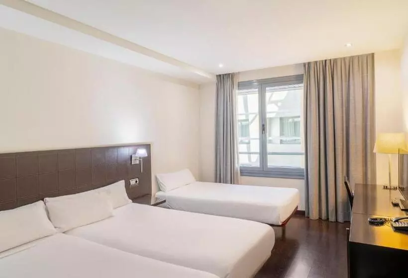 酒店 Iberik Santo Domingo Plaza