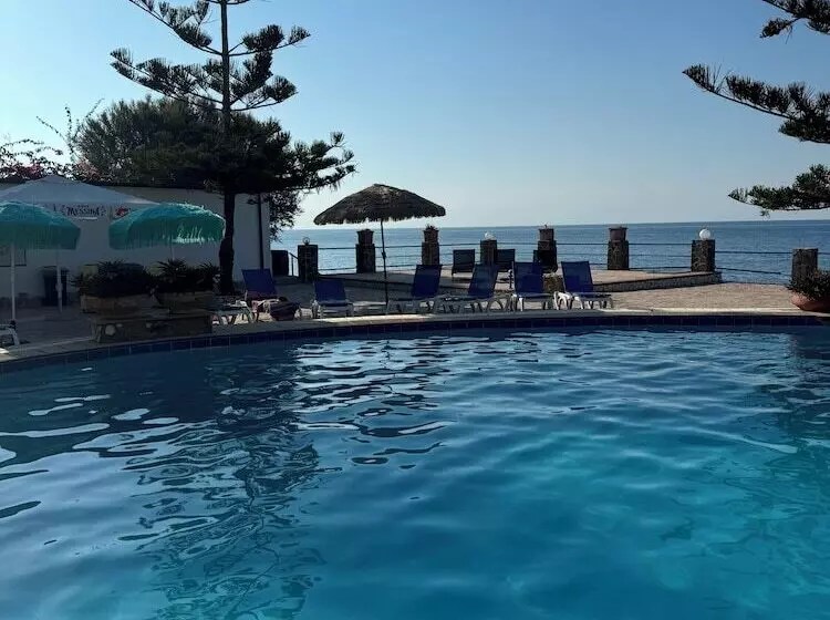 Отель La Playa Blanca