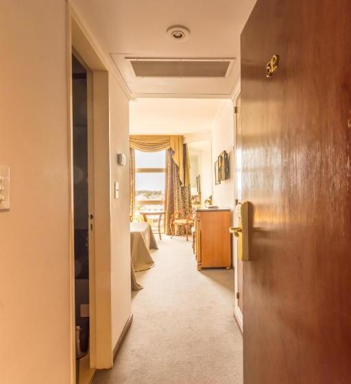 هتل Libertador Tandil