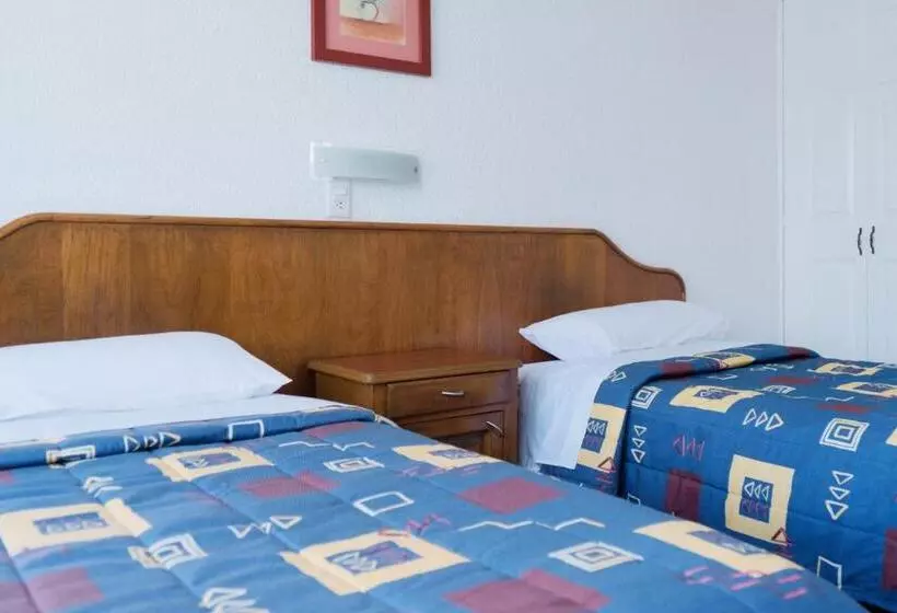 فندق Qualitel Plus