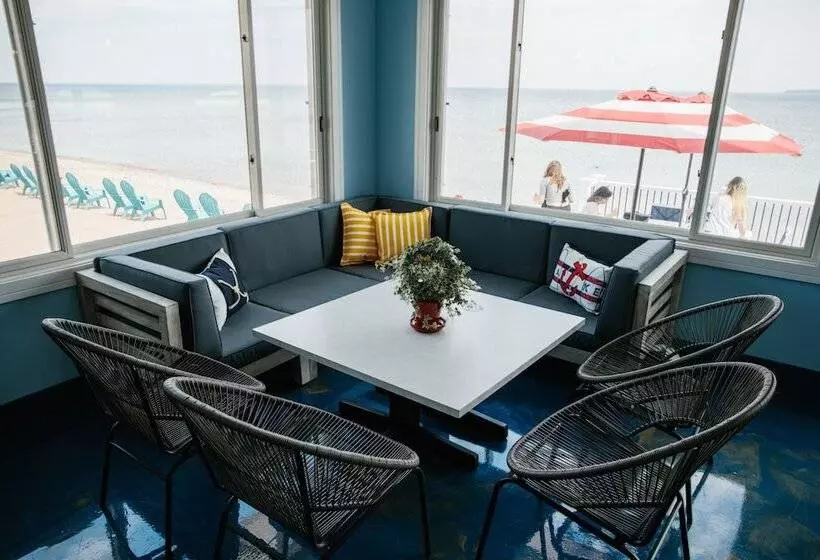 호텔 Breakers Resort Lakeside