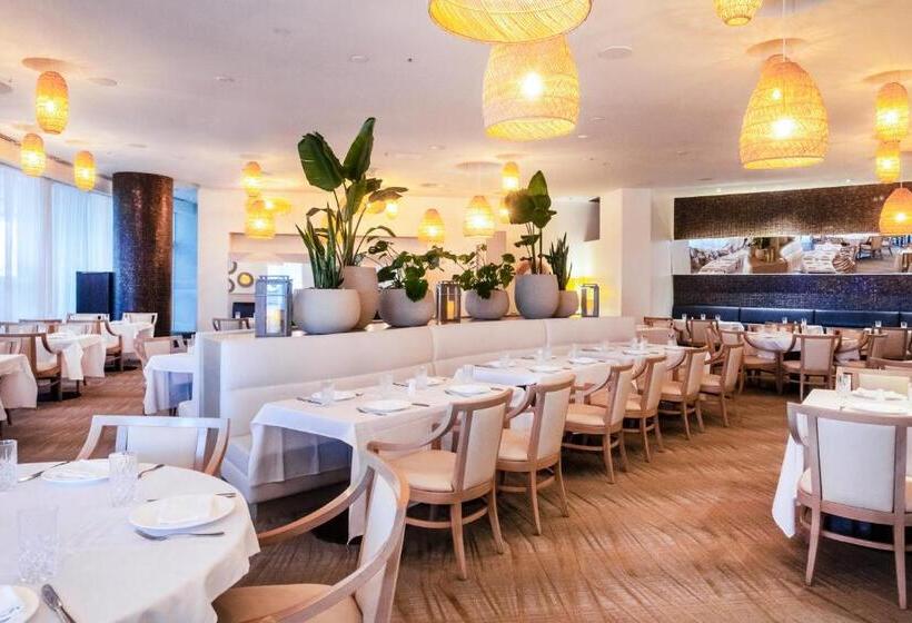 فندق Trump International Beach Resort   Sunny Isles Beach