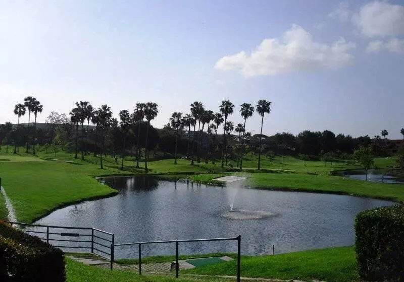 هتل Westdrift Manhattan Beach Autograph Collection