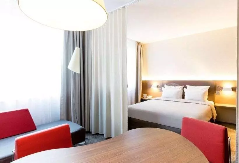 Novotel Suites Geneve Aeroport