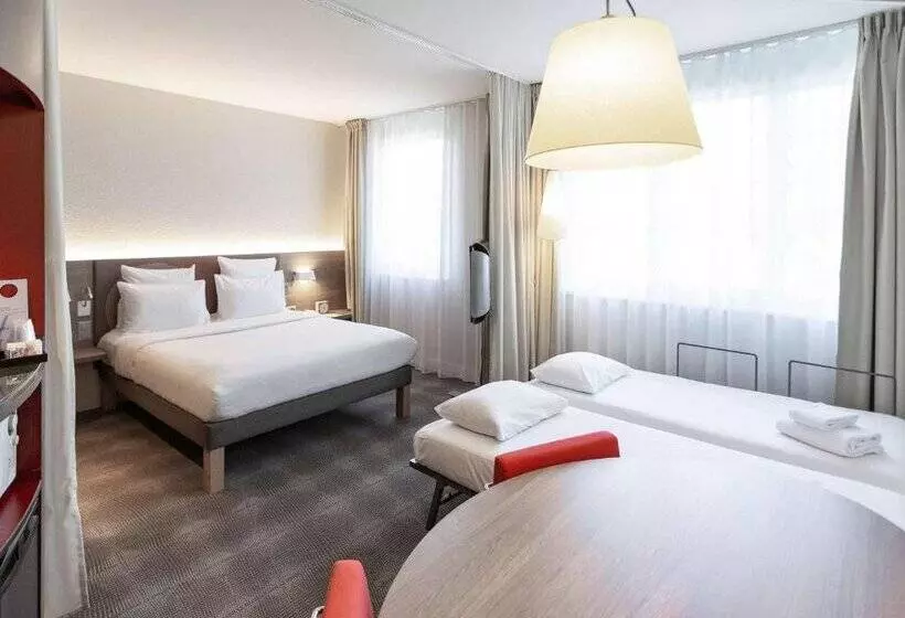 Novotel Suites Geneve Aeroport