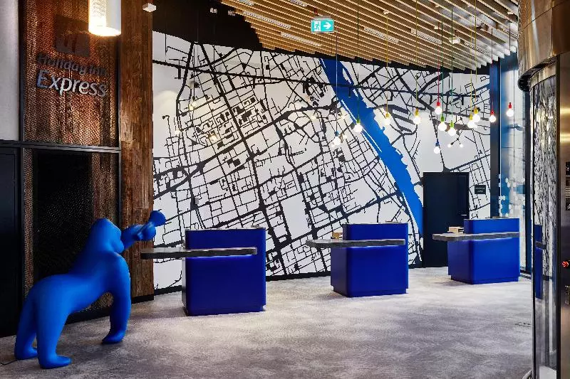 ホテル Holiday Inn Express   Warsaw   The Hub, An Ihg