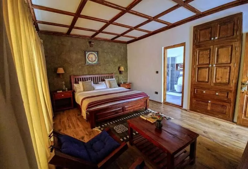 Hotelli Le Mentok Wellness Resort
