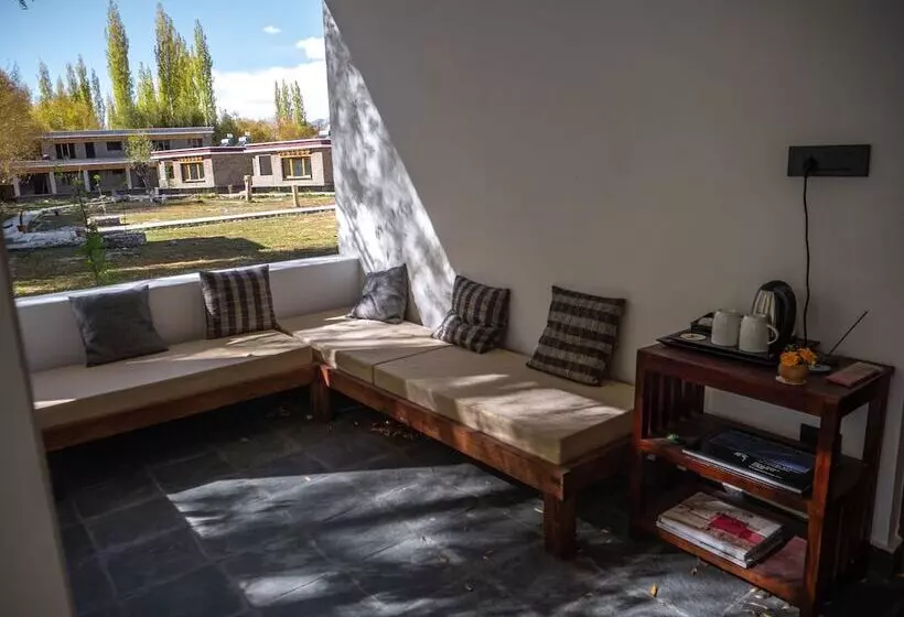 Hotelli Le Mentok Wellness Resort