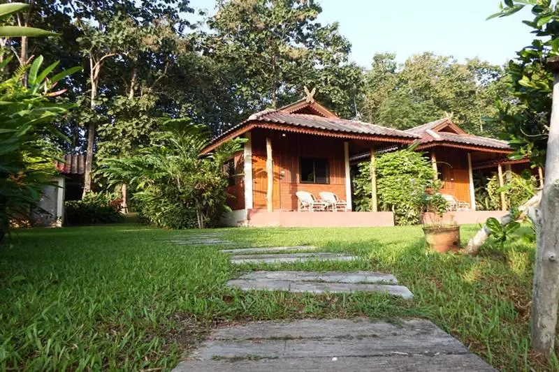 هتل Noks Garden Resort