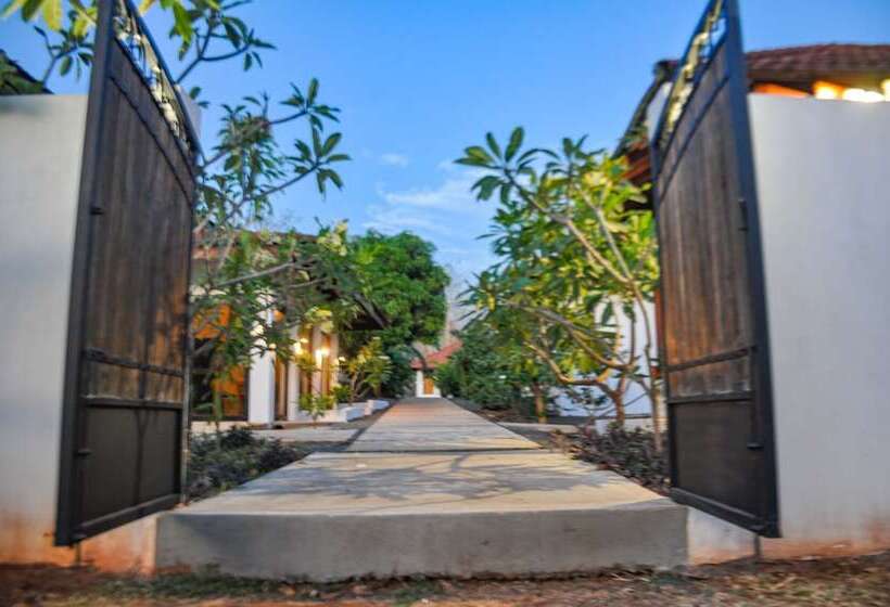 هتل Tao Destinations