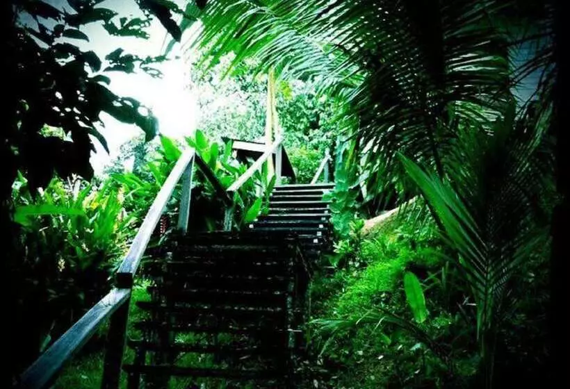 ホテル The Last Frontier Boutique Resort