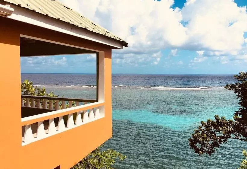 ホテル The Villa At Pineapple Cove Resort