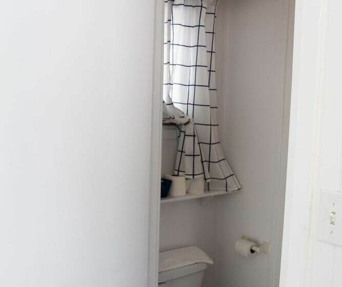 Maison Lebreux   Motel