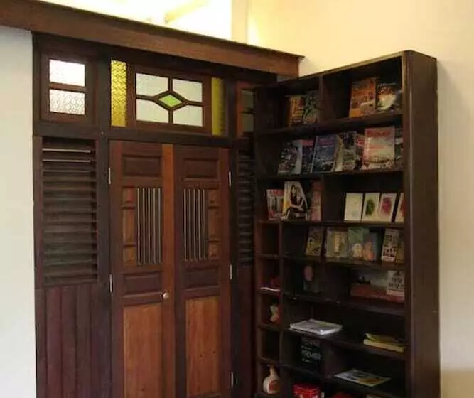 پانسیون Silver Shine Guesthouse