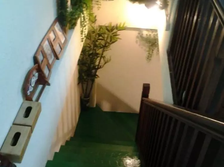 پانسیون Silver Shine Guesthouse