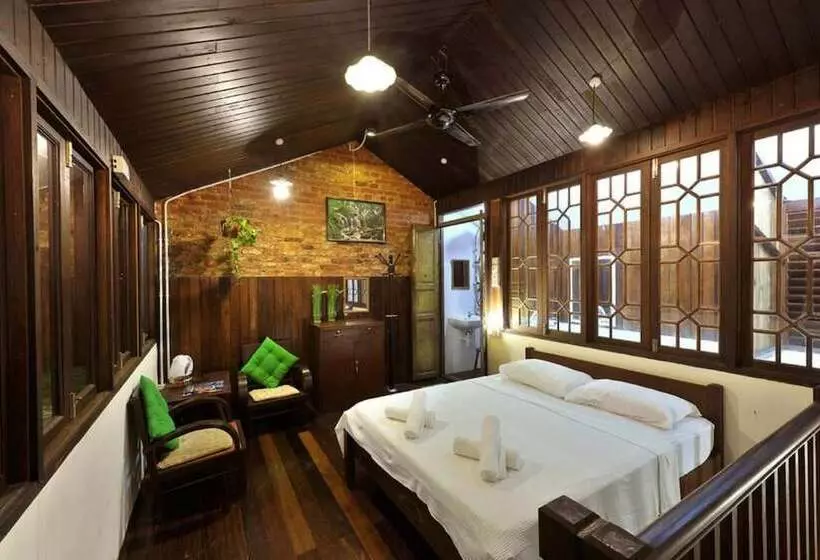 پانسیون Silver Shine Guesthouse