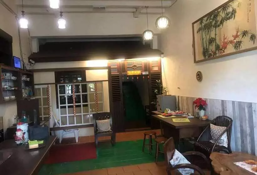 پانسیون Silver Shine Guesthouse