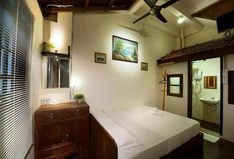 پانسیون Silver Shine Guesthouse
