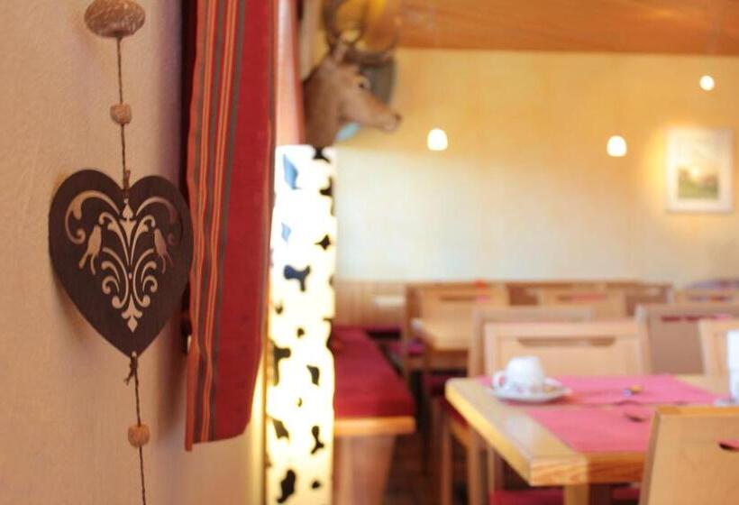 Familienhotel Garni Sporting