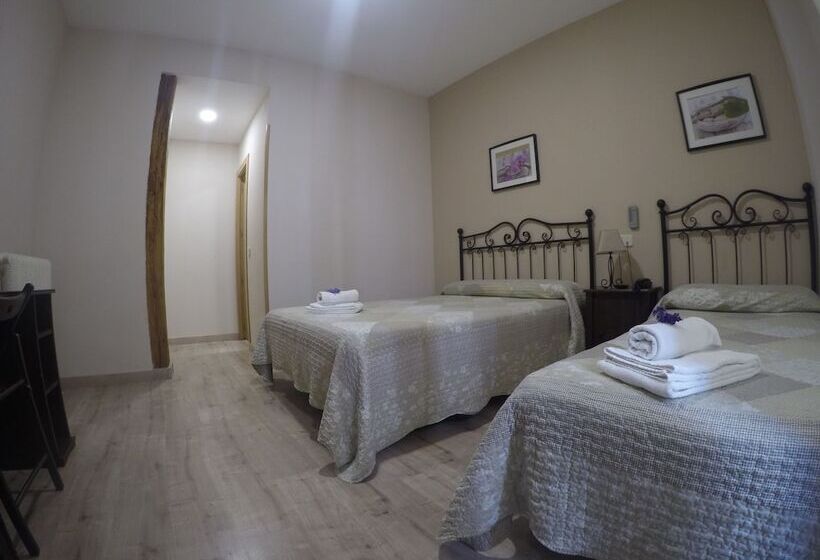 Hostal El Pilar