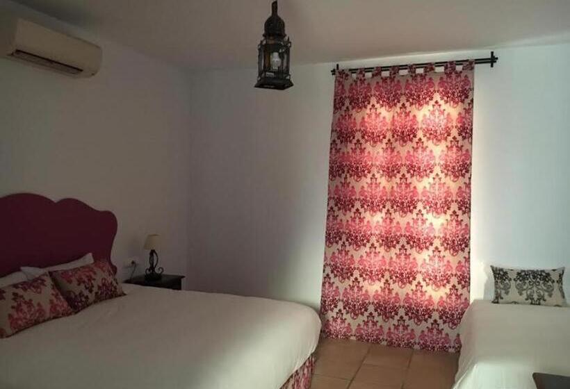 בית מלון כפרי Andalou