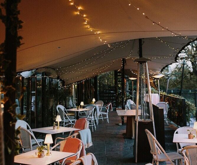 בית מלון כפרי Bingham Riverhouse