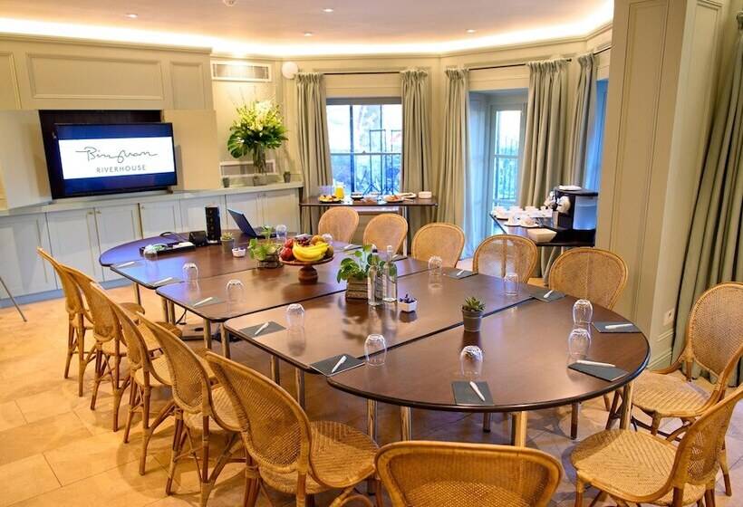 בית מלון כפרי Bingham Riverhouse