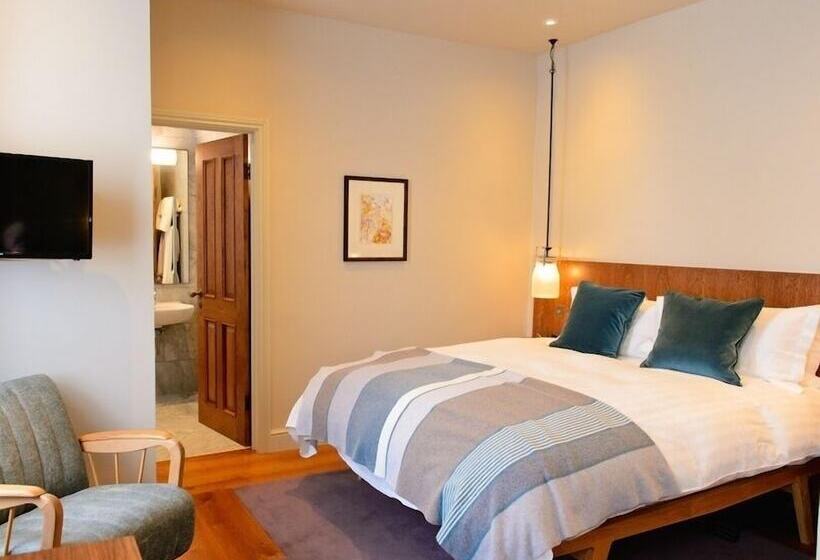 בית מלון כפרי Bingham Riverhouse