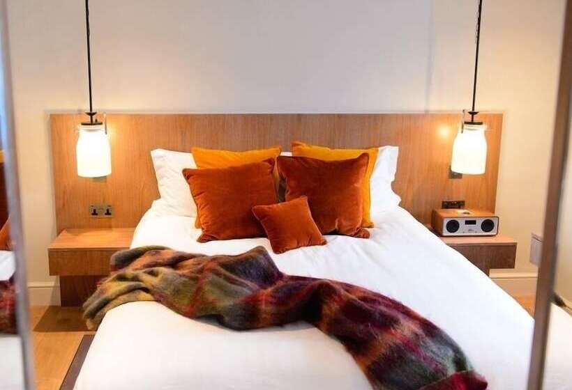 בית מלון כפרי Bingham Riverhouse