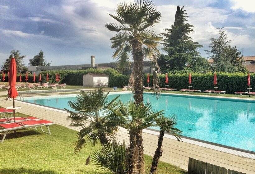 فندق Ca Brugnera