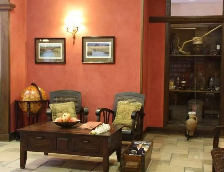 Отель Dona Manuela