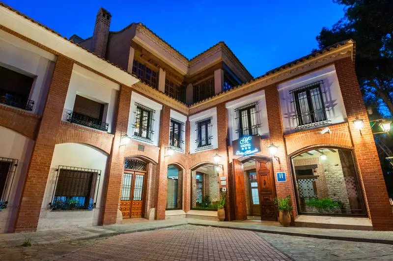 Отель Dona Manuela