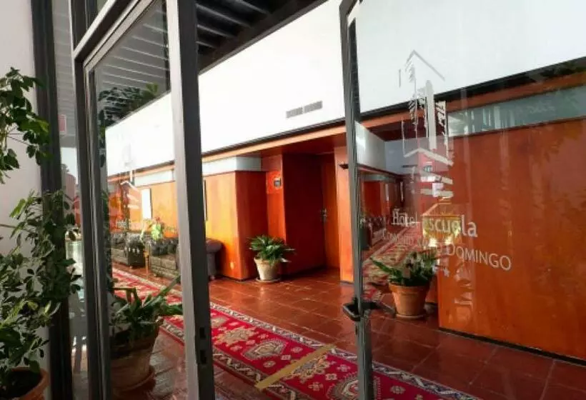 호텔 Escuela Convento Sto Domingo