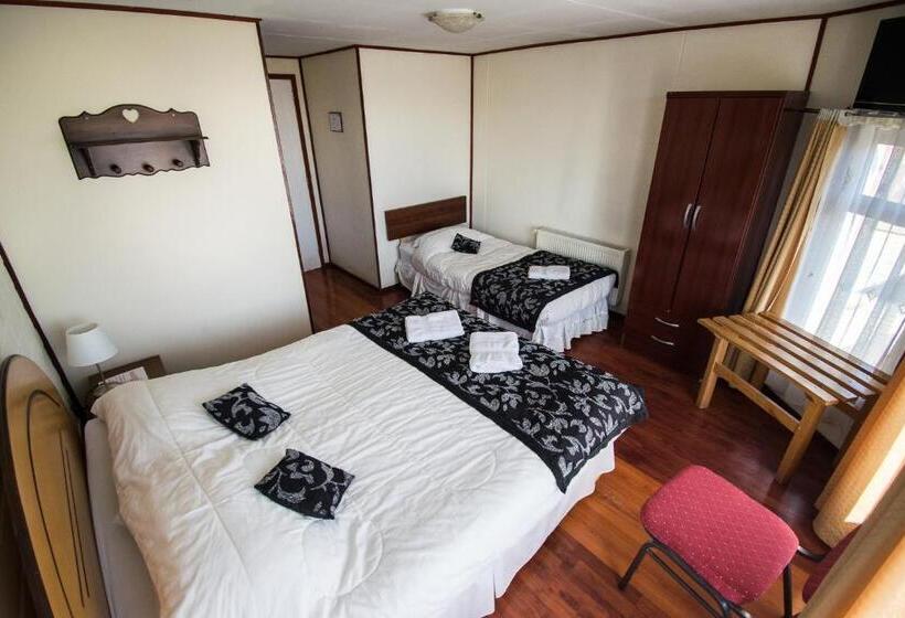 호텔 Hostal Alcázar