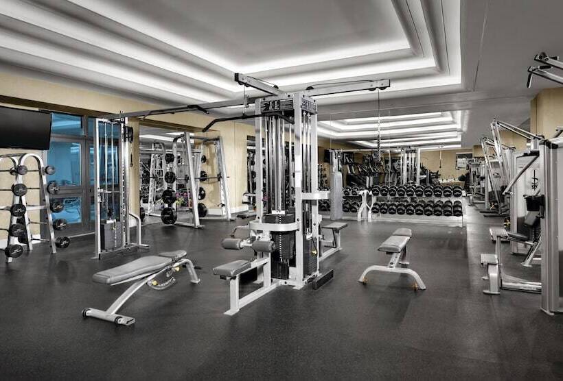 Luxor Hotel And Casino