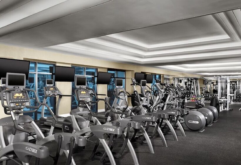 Luxor Hotel And Casino