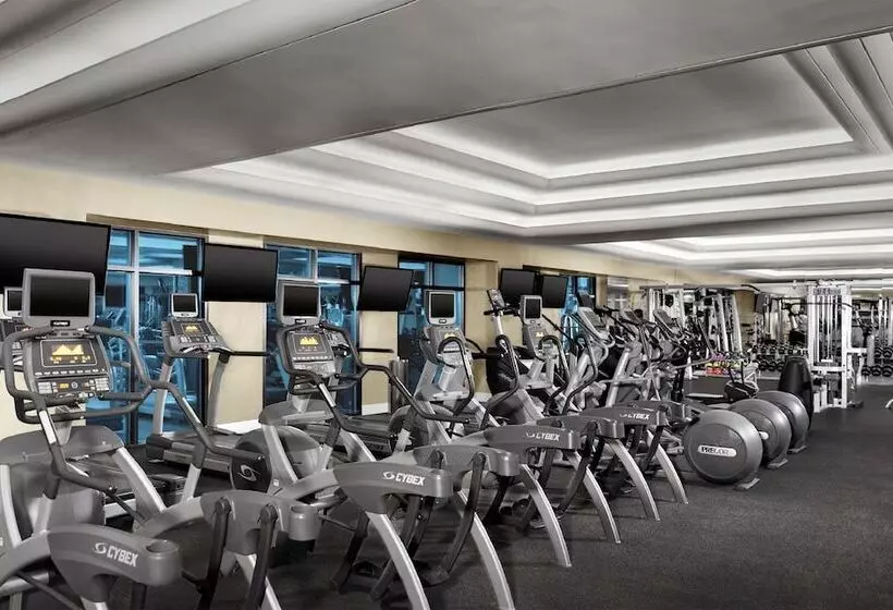 Luxor Hotel And Casino