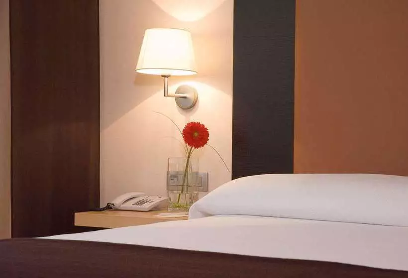 فندق NH Timisoara