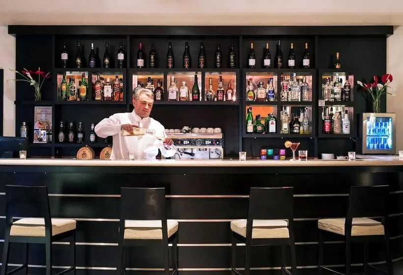 فندق NH Timisoara