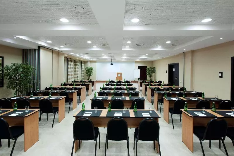 فندق NH Timisoara