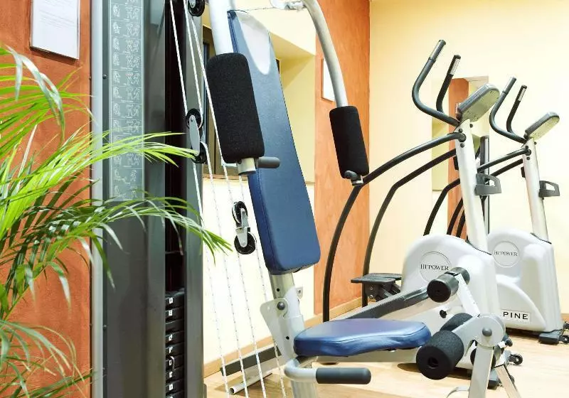 فندق NH Timisoara